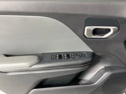 New 2026 Kia K4 LXS image 19