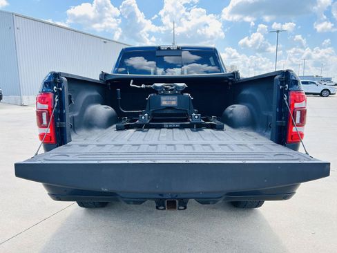Used 2019 RAM 2500 Limited AWD/4WD image 32