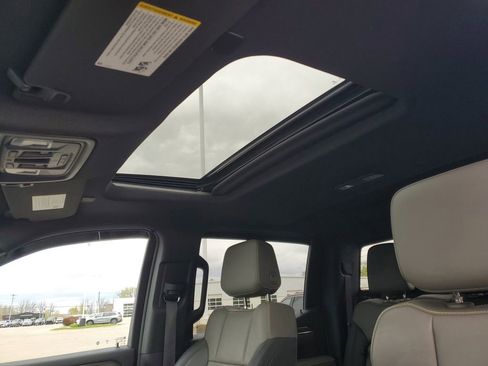Certified 2023 Chevrolet Silverado 1500 ZR2 w/ Technology Package AWD/4WD image 7