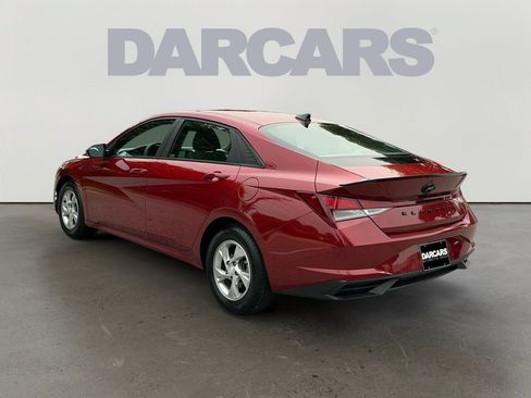 Used 2023 Hyundai Elantra SE FWD image 5