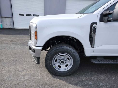 New 2026 Ford F350 XL w/ XL Chrome Package image 10