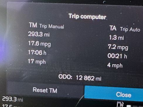 Used 2025 Volvo XC90 B5 Core image 19