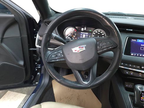 Used 2019 Cadillac XT4 Sport AWD/4WD image 23