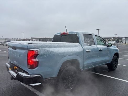 Used 2025 Chevrolet Colorado W/T w/ WT Custom Package image 4