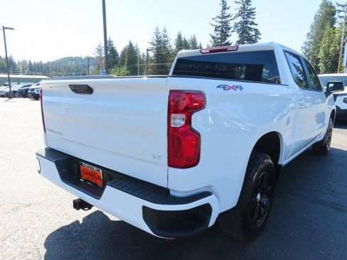 Used 2025 Chevrolet Silverado 1500 LT w/ Protection Package AWD/4WD image 9