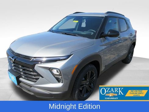 New 2026 Chevrolet TrailBlazer LT w/ Convenience Package FWD image 1