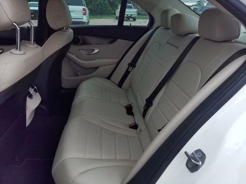 Used 2017 Mercedes-Benz C 300 Sedan image 6