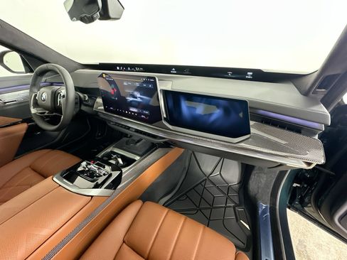 New 2027 BMW 740i xDrive w/ M Sport Professional Package AWD/4WD image 45