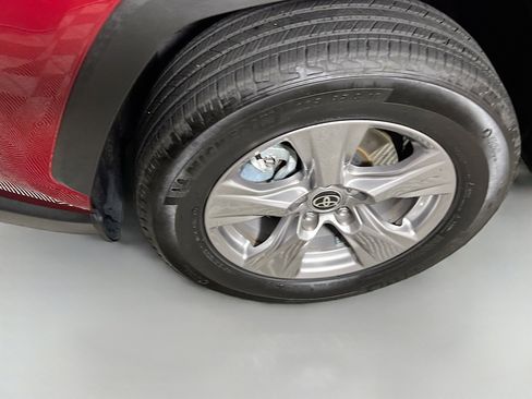 Used 2025 Toyota RAV4 LE AWD/4WD image 14