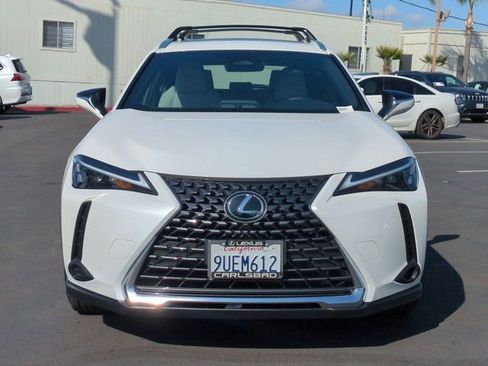 Used 2025 Lexus UX 300h FWD image 2
