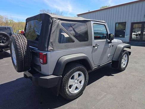 Used 2015 Jeep Wrangler Sport AWD/4WD image 2