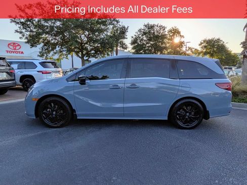 Used 2024 Honda Odyssey Sport image 7
