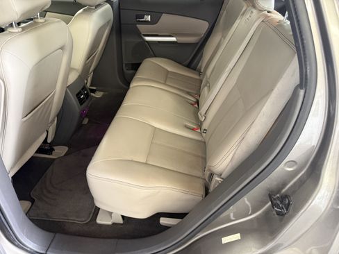 Used 2013 Ford Edge Limited AWD/4WD image 19