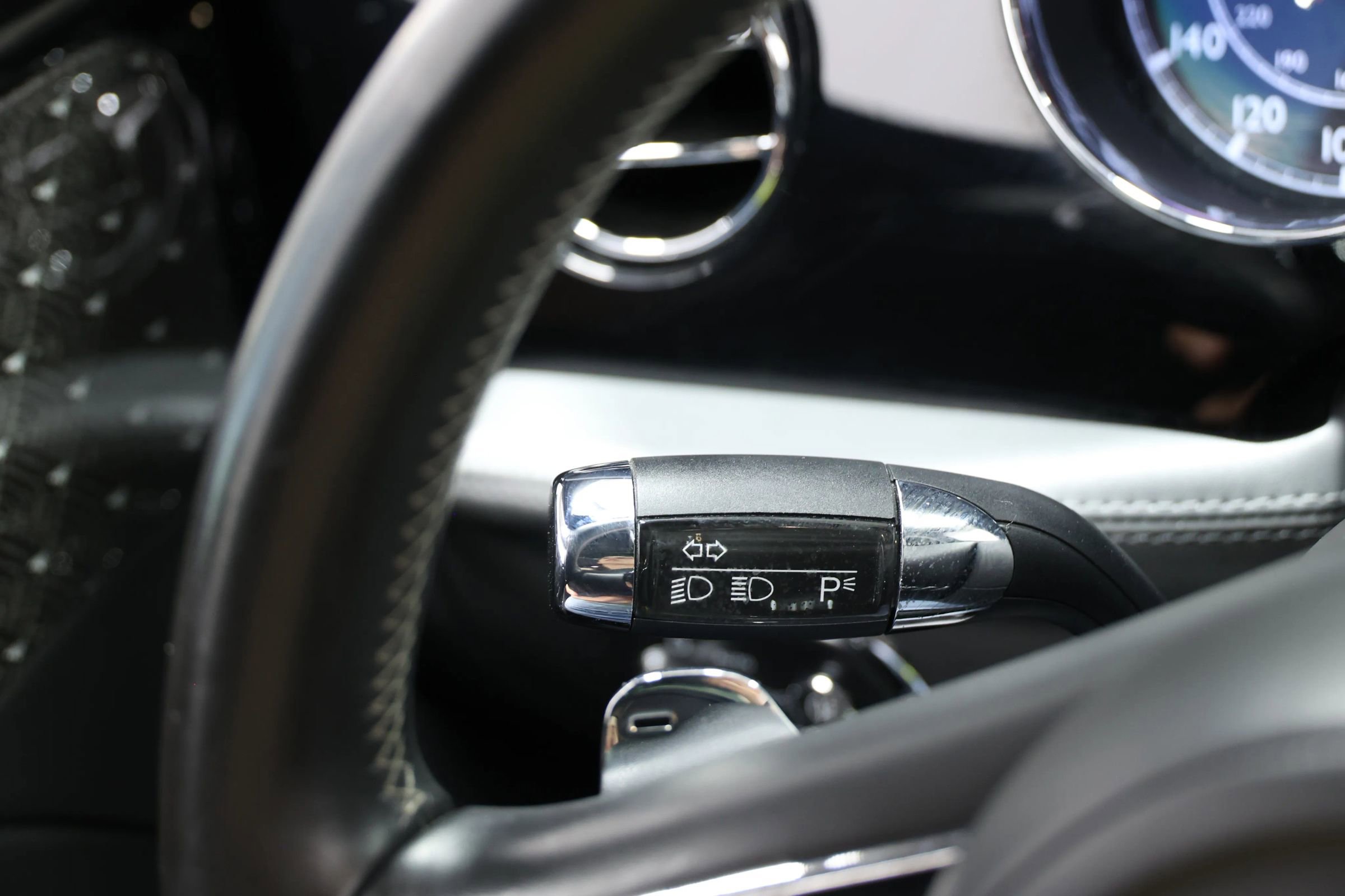 Used 2018 Bentley Mulsanne RWD image 32