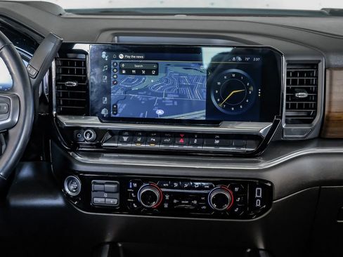 Used 2025 Chevrolet Silverado 3500 High Country w/ High Country Premium Package image 28