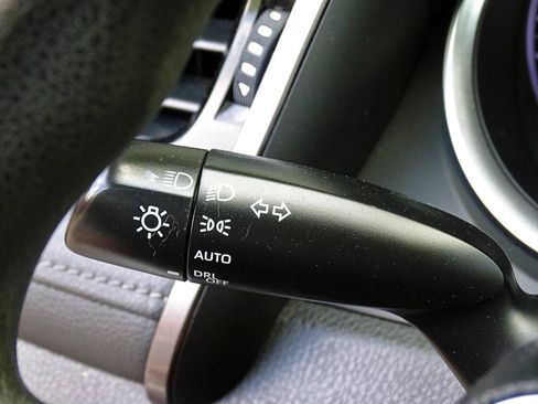 Used 2021 Toyota Camry LE FWD image 29