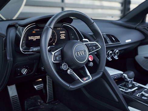 Used 2020 Audi R8 V10 performance image 39