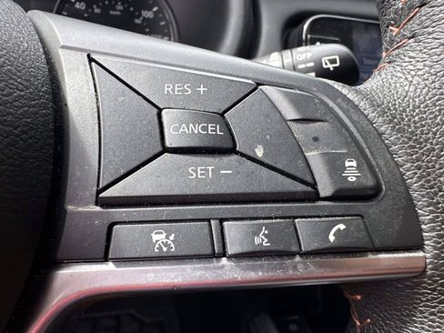 Used 2021 Nissan Kicks SR FWD image 23