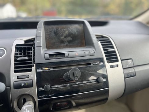 Used 2005 Toyota Prius image 12