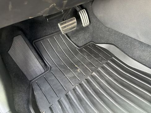 Used 2025 Acura Integra A-Spec image 17