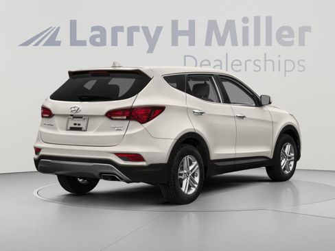 Used 2018 Hyundai Santa Fe Sport w/ 2.4L Value Package 02 FWD image 2