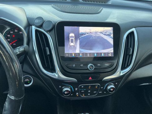Used 2019 Chevrolet Equinox Premier image 24