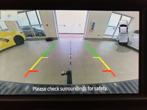 Used 2024 Ford Maverick Lariat image 23