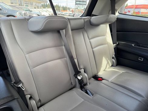 Used 2021 Honda Pilot Touring image 24