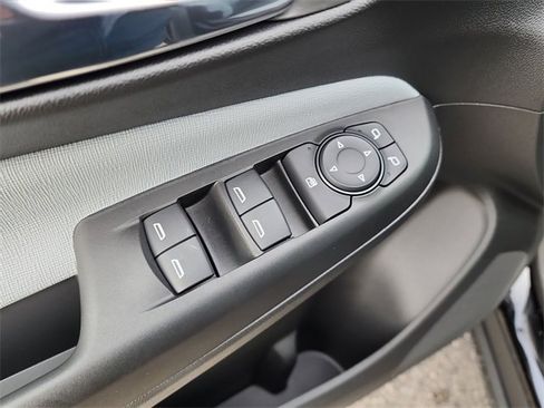 New 2026 Buick Envista Preferred image 11