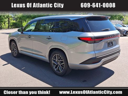Certified 2025 Lexus TX 350 AWD w/ Technology Package image 4