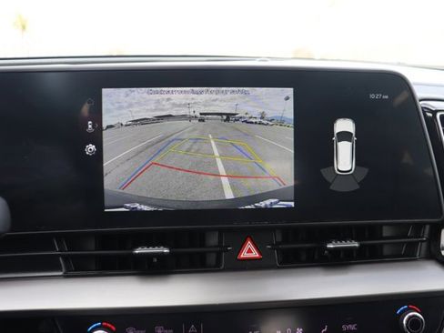 Used 2024 Kia Sportage EX image 27