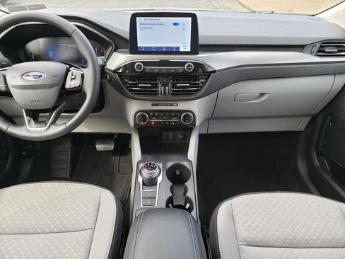 Used 2024 Ford Escape Active AWD/4WD image 16