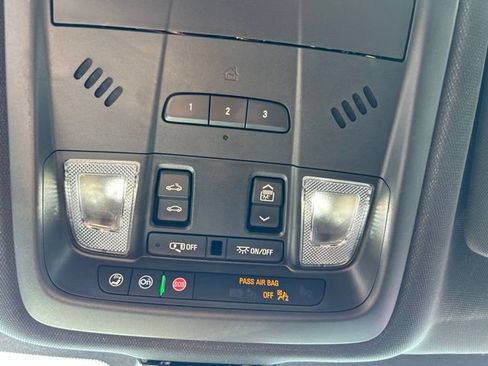 Used 2024 Chevrolet Blazer RS w/ Driver Confidence II Package FWD image 20