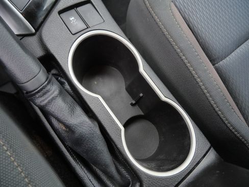 Certified 2019 Toyota Corolla LE FWD image 34