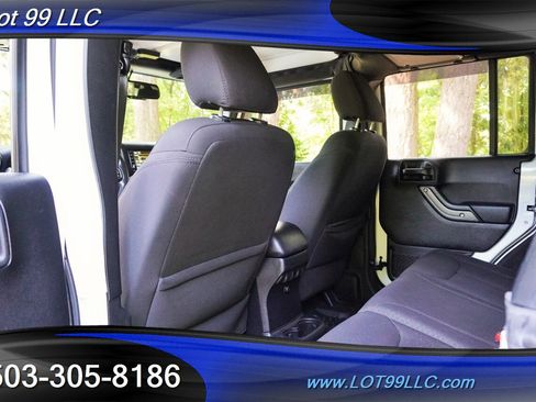 Used 2015 Jeep Wrangler Unlimited Sport w/ Quick Order Package 24S AWD/4WD image 14