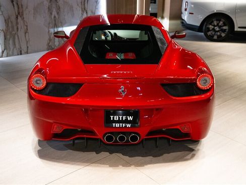 Used 2010 Ferrari 458 Italia Coupe RWD image 11