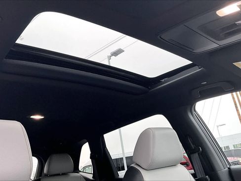 Used 2026 Honda CR-V Sport Touring image 30