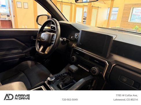 Used 2025 Toyota 4Runner SR5 image 26