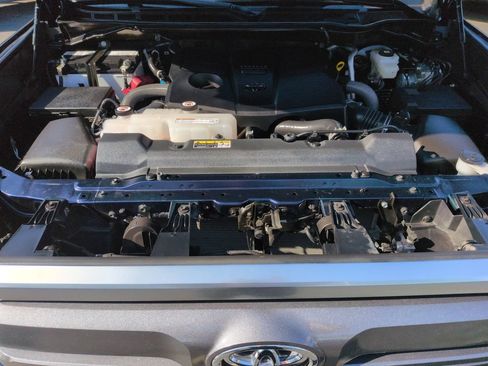 Used 2024 Toyota Tundra Limited w/ Security Package (TMS) AWD/4WD image 22