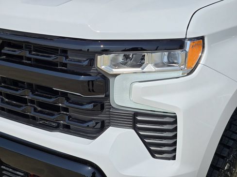 New 2026 Chevrolet Silverado 1500 LT Trail Boss w/ Convenience Package II AWD/4WD image 9