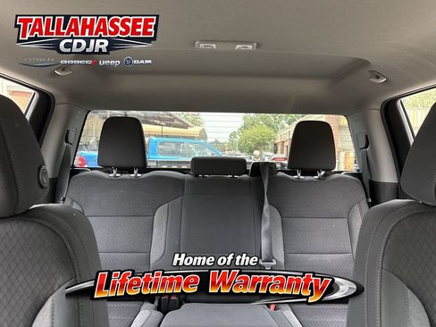 Used 2022 Chevrolet Silverado 1500 LT Trail Boss w/ LPO, Dark Essentials Package AWD/4WD image 28