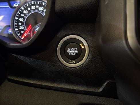 Used 2025 RAM 1500 Big Horn image 32