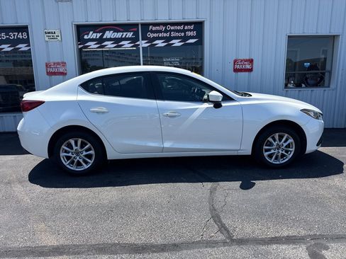 Used 2014 MAZDA MAZDA3 i Touring FWD image 8