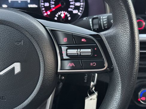 Used 2022 Kia Forte LXS image 25