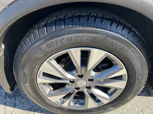 Used 2015 Nissan Murano SL w/ SL Technology Package image 24