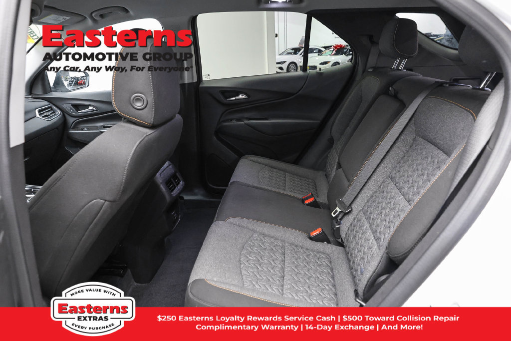 Used 2024 Chevrolet Equinox LT FWD image 21
