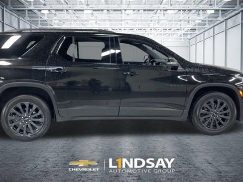 Used 2023 Chevrolet Traverse RS FWD image 4
