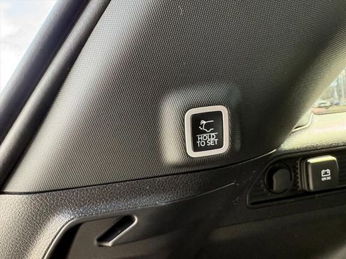 New 2026 Jeep Grand Cherokee Limited image 22