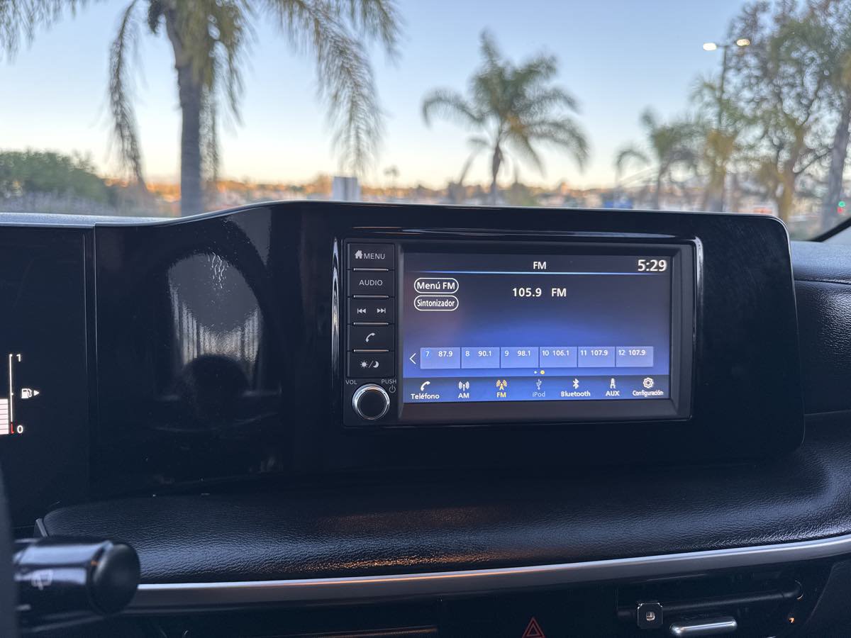 Used 2025 Nissan Kicks S w/ Charging Package FWD image 32