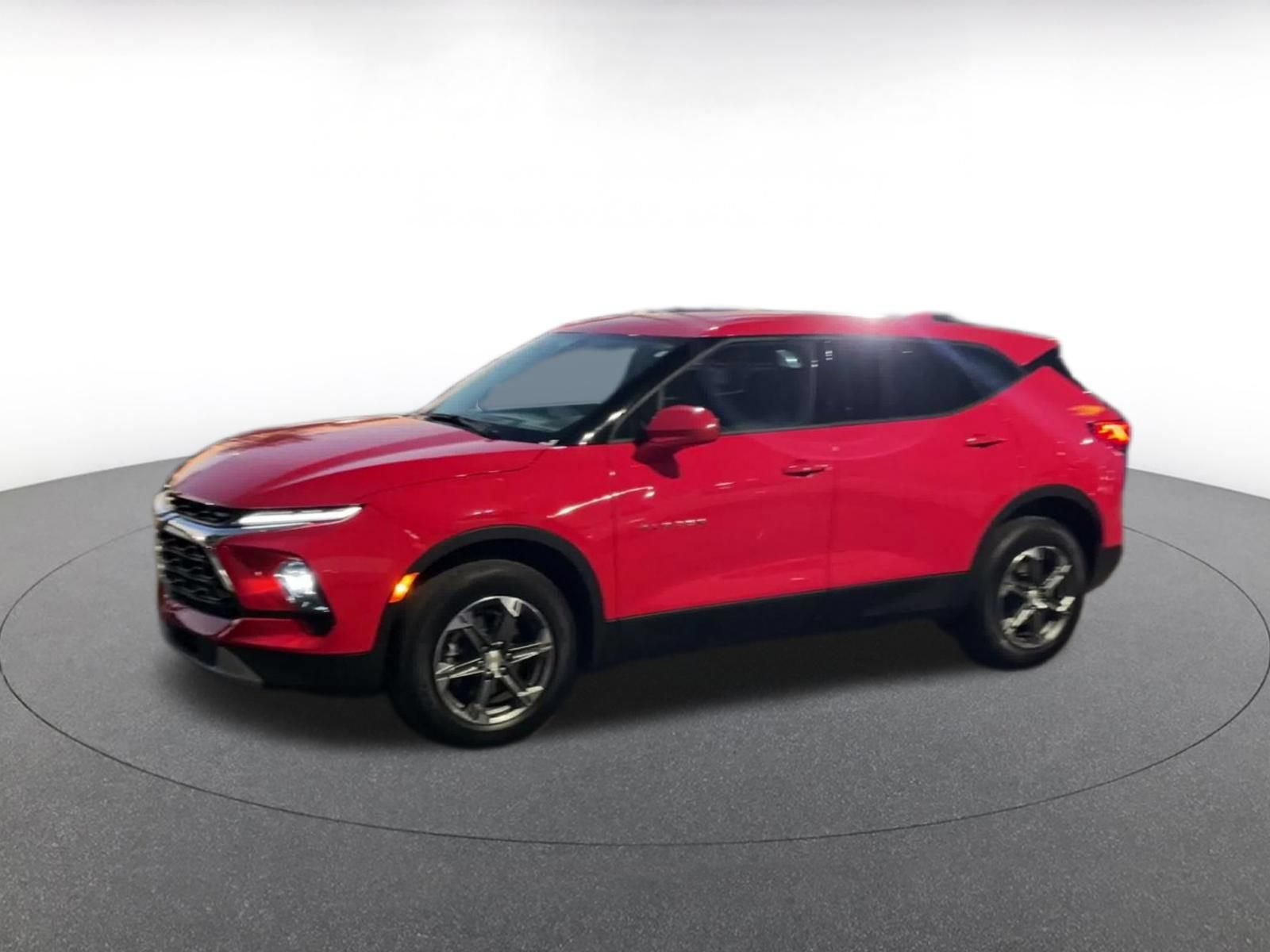 Used 2026 Chevrolet Blazer LT FWD image 7